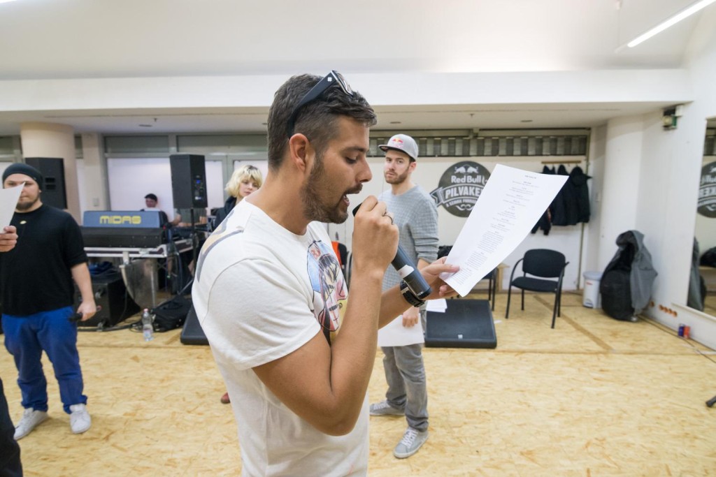 Pilvaker_proba_kiss_adam