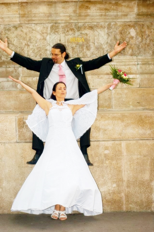 Esküvö - Hösök tere.jpg