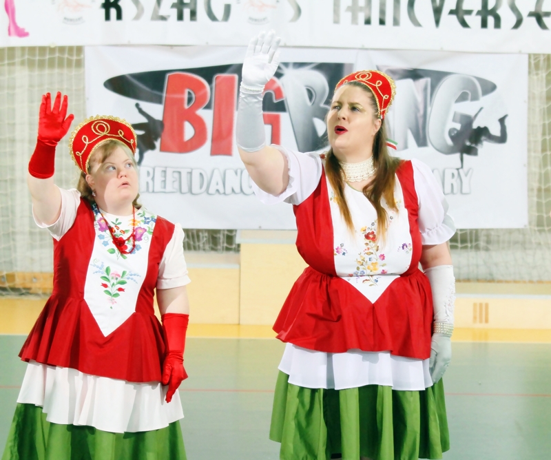 NAPSUGÁR ANNA JELTÁNC TÁRSULAT (28).jpg