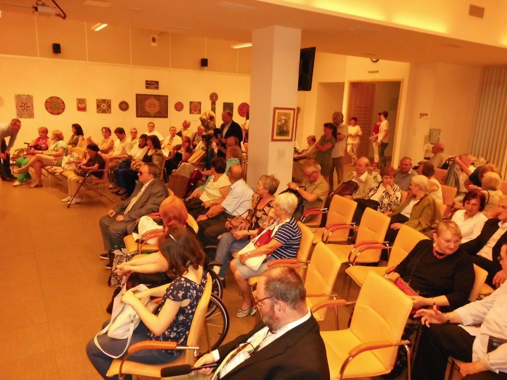 Az ország minden tájáról sokan eljöttek a rendezvényre.JPG