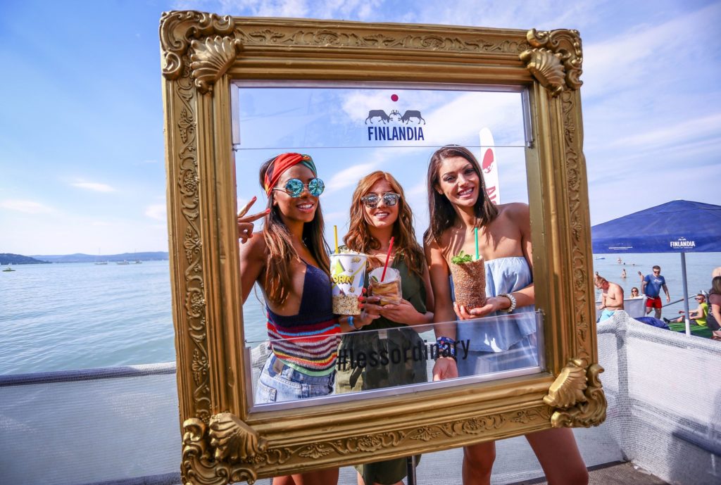 street_food_koktelokkal_husoltek_a_lanyok