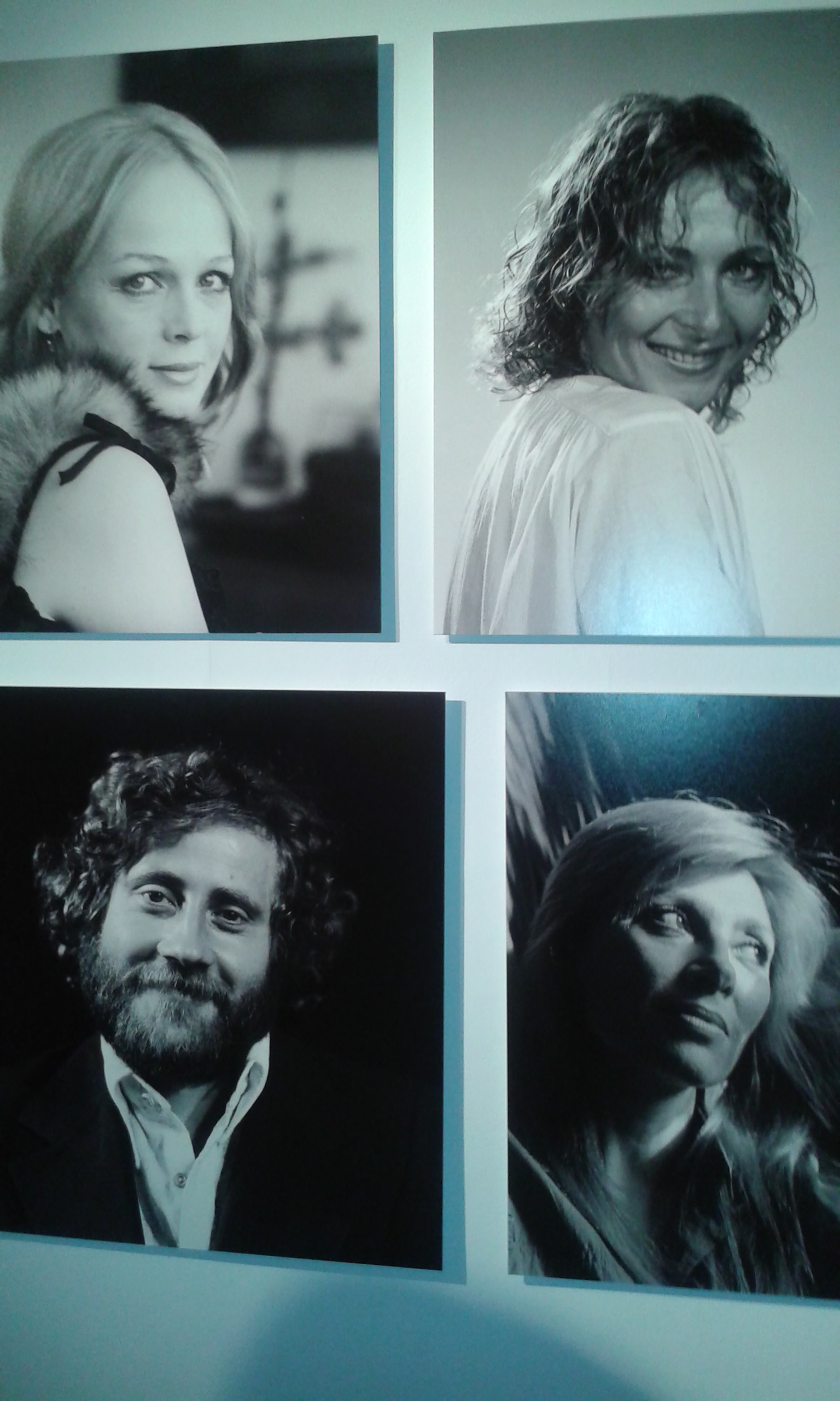 Egy páratlan négyes Tordai Teri, Bánsági Ildikó,Koltay Róbert és Bencze Ilona.jpg