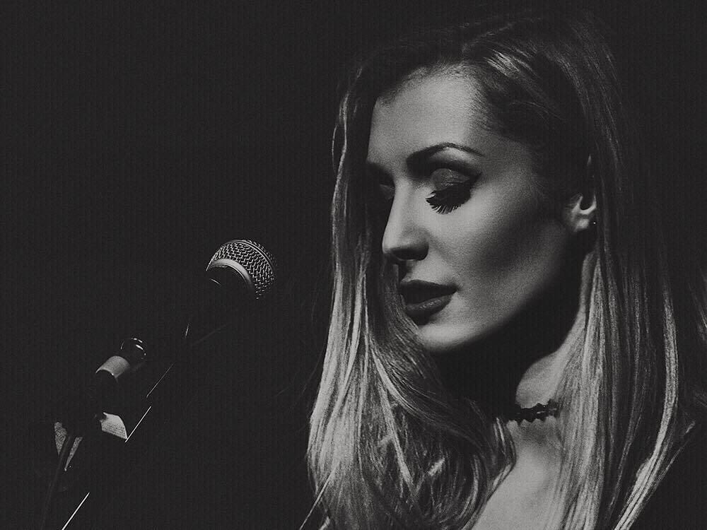 Fotók: Fehér Lili - https://www.facebook.com/lilifeherofficial/